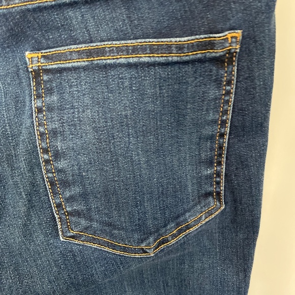 Veronica Beard Carolyn Baby Boot Jeans - Picture 8 of 11